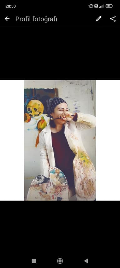 Zelal Ege, adlı sanatçı profil fotoğrafı